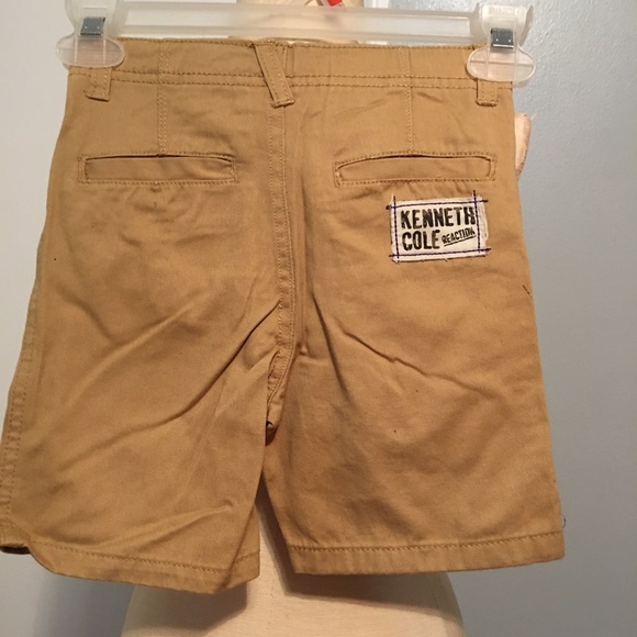 Little boys 2 T Kenneth Cole reaction shorts - Picture 2 of 2